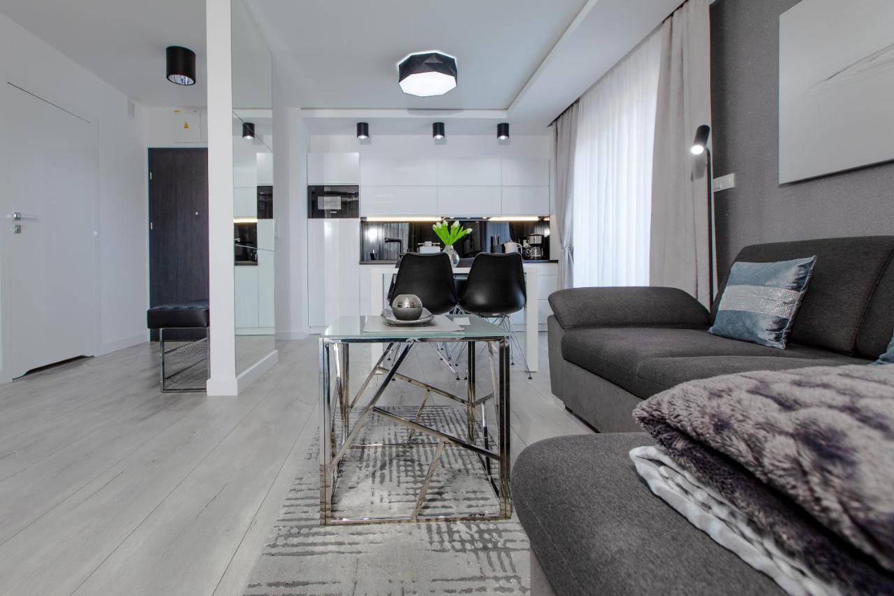 Apartament Linia Komfortu Gardenia Dziwnow Z Widokiem Na Morze Epapartamenty Buitenkant foto