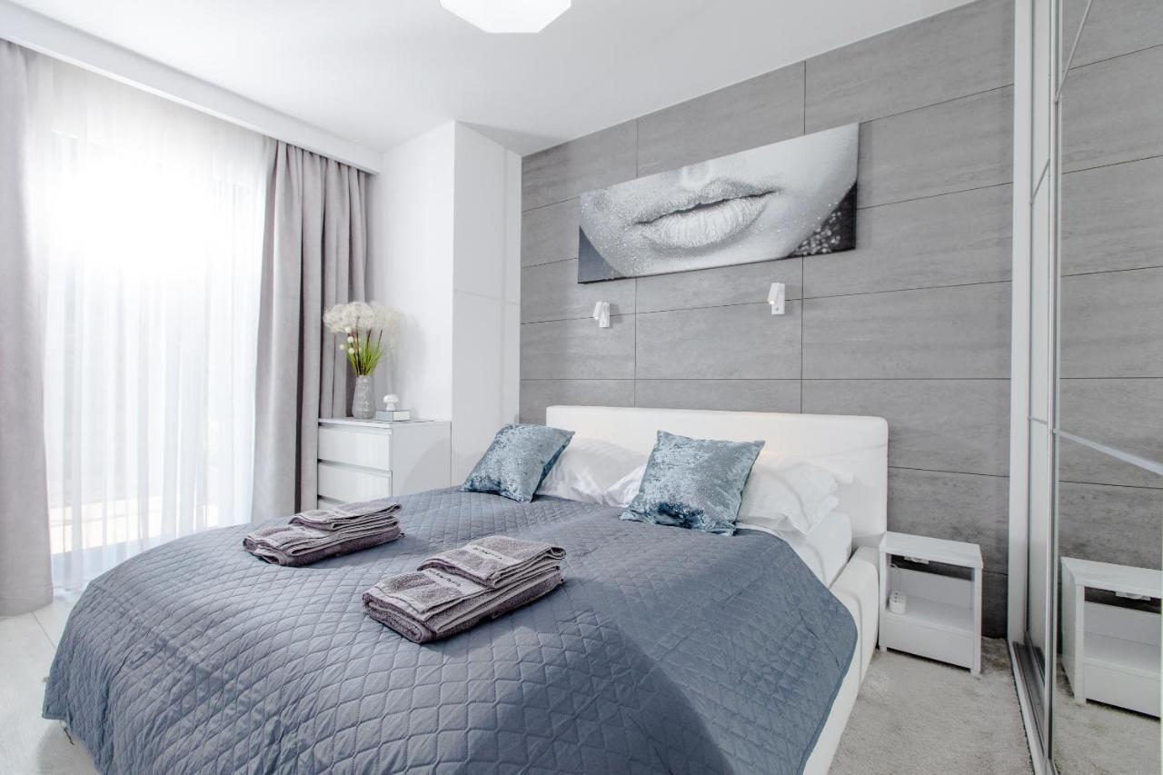 Apartament Linia Komfortu Gardenia Dziwnow Z Widokiem Na Morze Epapartamenty Buitenkant foto