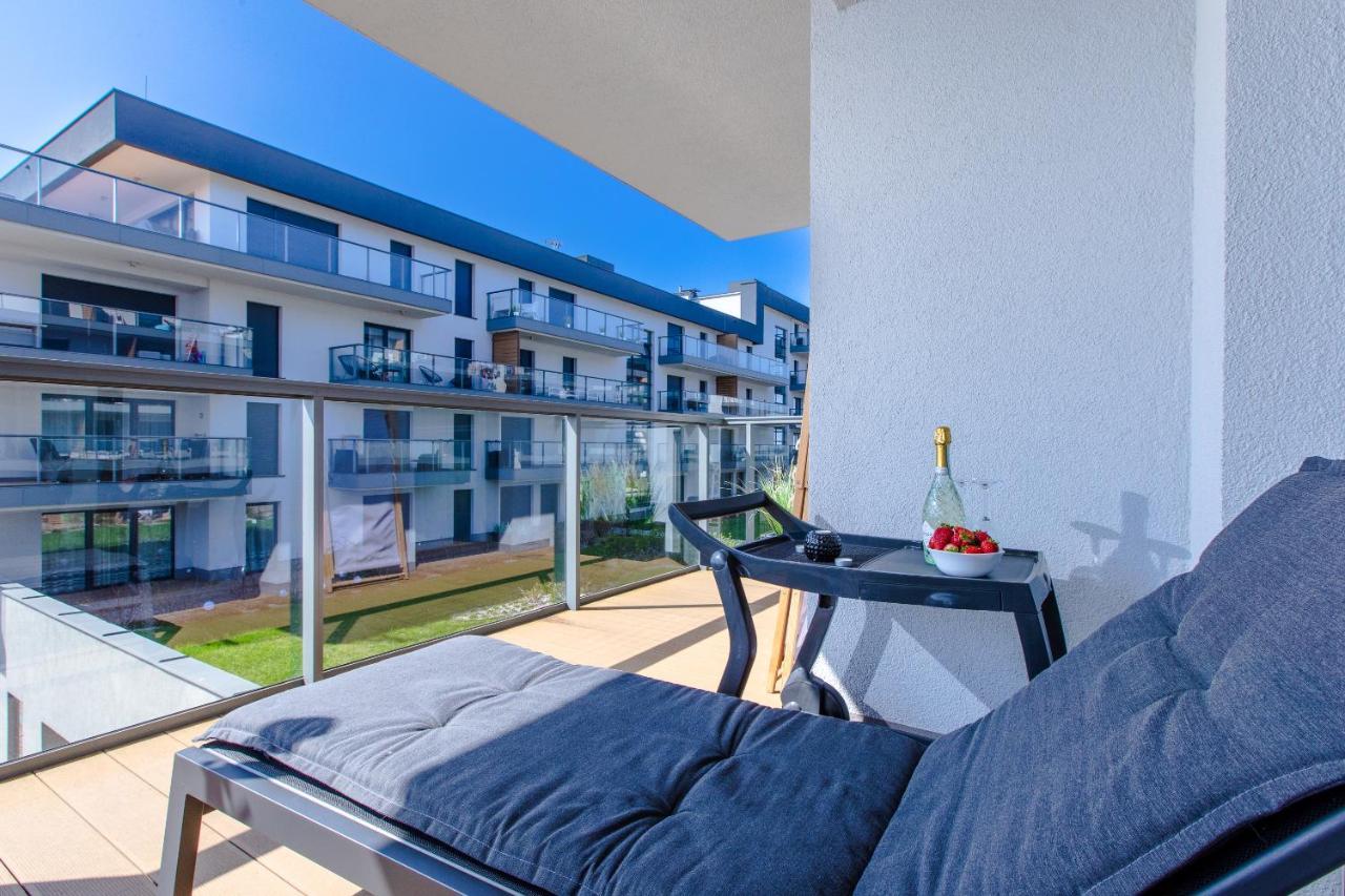 Apartament Linia Komfortu Gardenia Dziwnow Z Widokiem Na Morze Epapartamenty Buitenkant foto