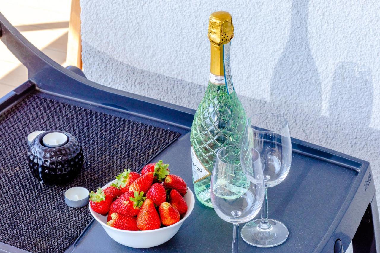 Apartament Linia Komfortu Gardenia Dziwnow Z Widokiem Na Morze Epapartamenty Buitenkant foto