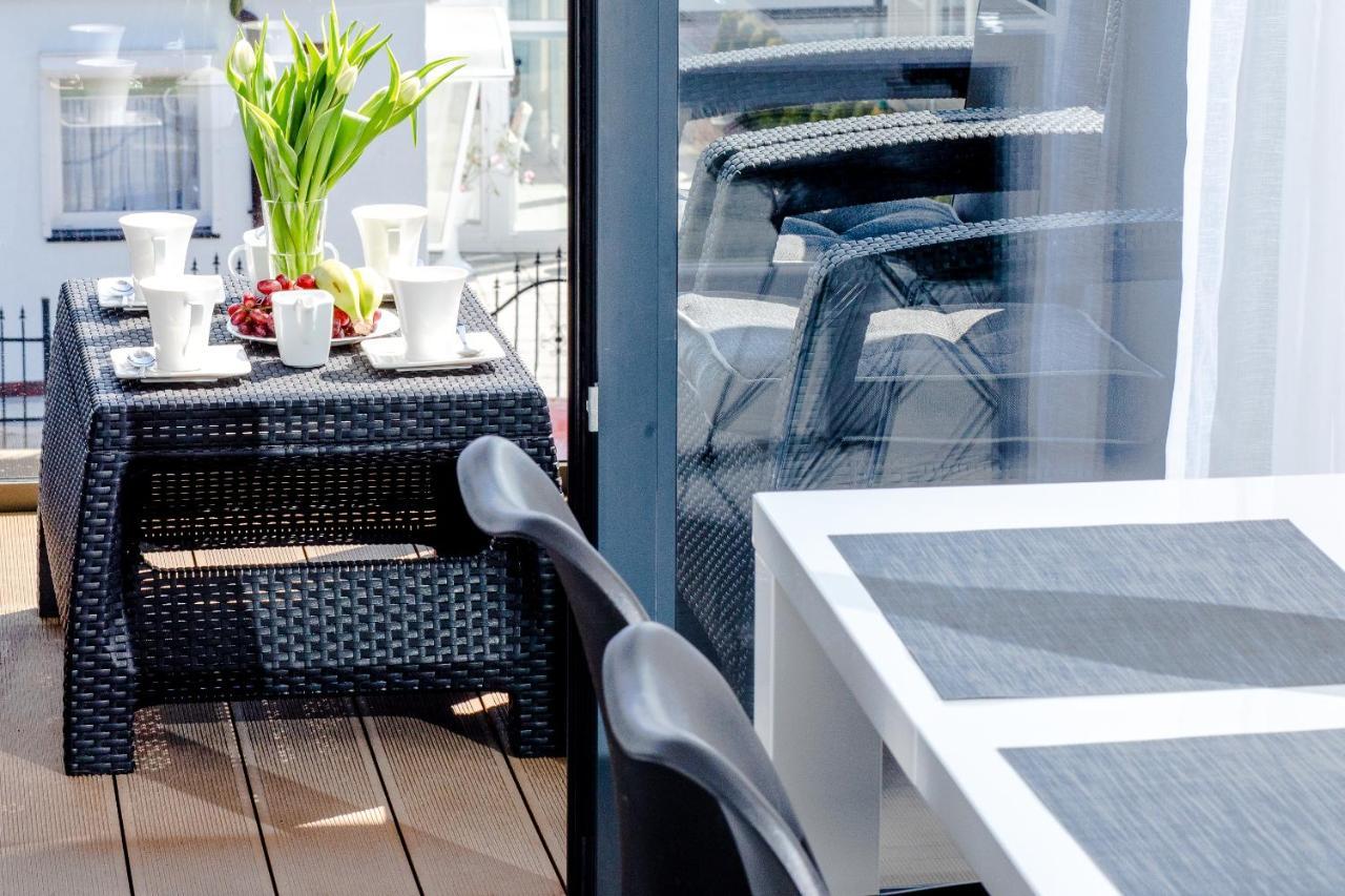 Apartament Linia Komfortu Gardenia Dziwnow Z Widokiem Na Morze Epapartamenty Buitenkant foto
